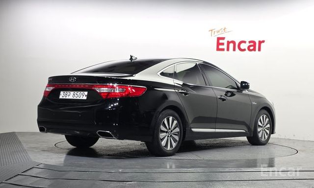 Grandeur HG HybridPremium