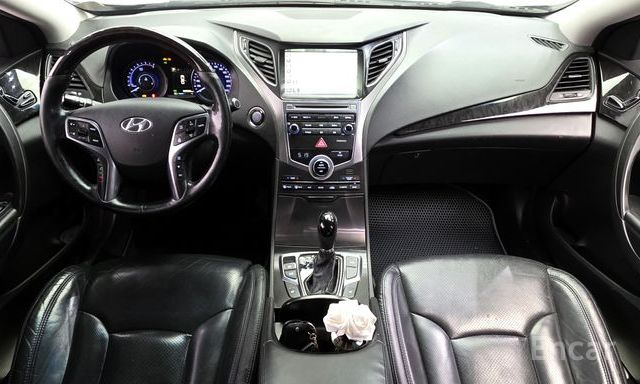 Grandeur HG HybridPremium