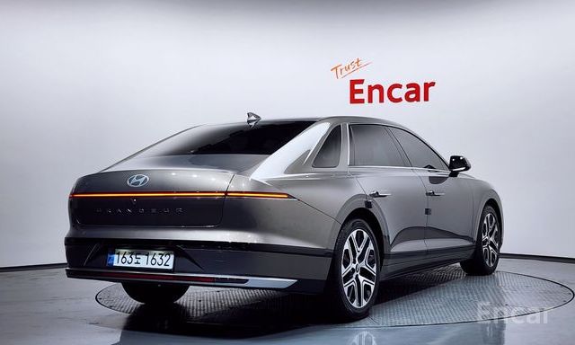 Grandeur Hybrid (GN7)Premium