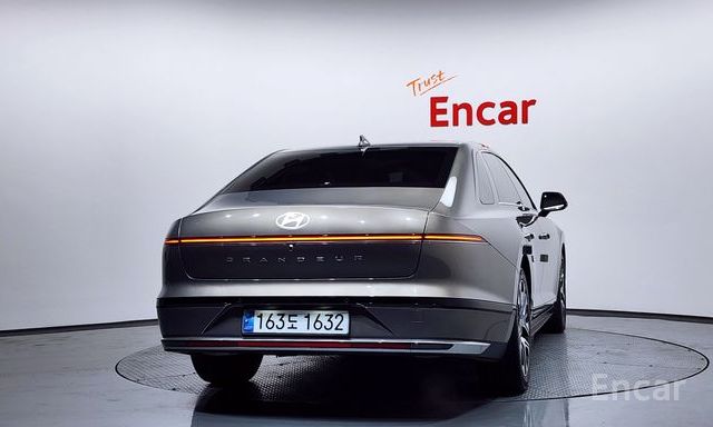 Grandeur Hybrid (GN7)Premium