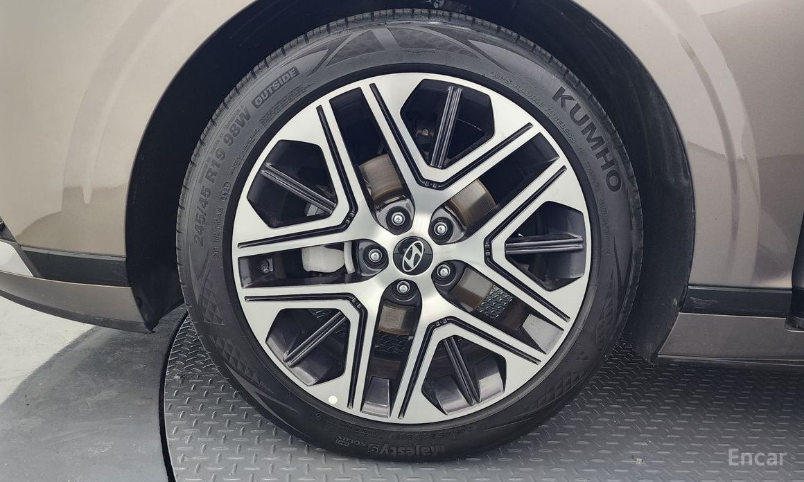 Grandeur Hybrid (GN7)Premium