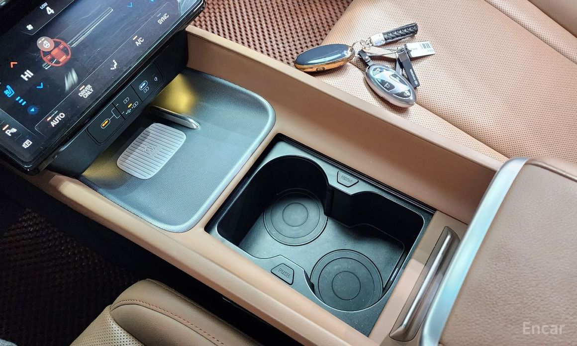 Grandeur Hybrid (GN7)Premium