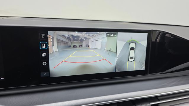 Grandeur Hybrid (GN7)Premium