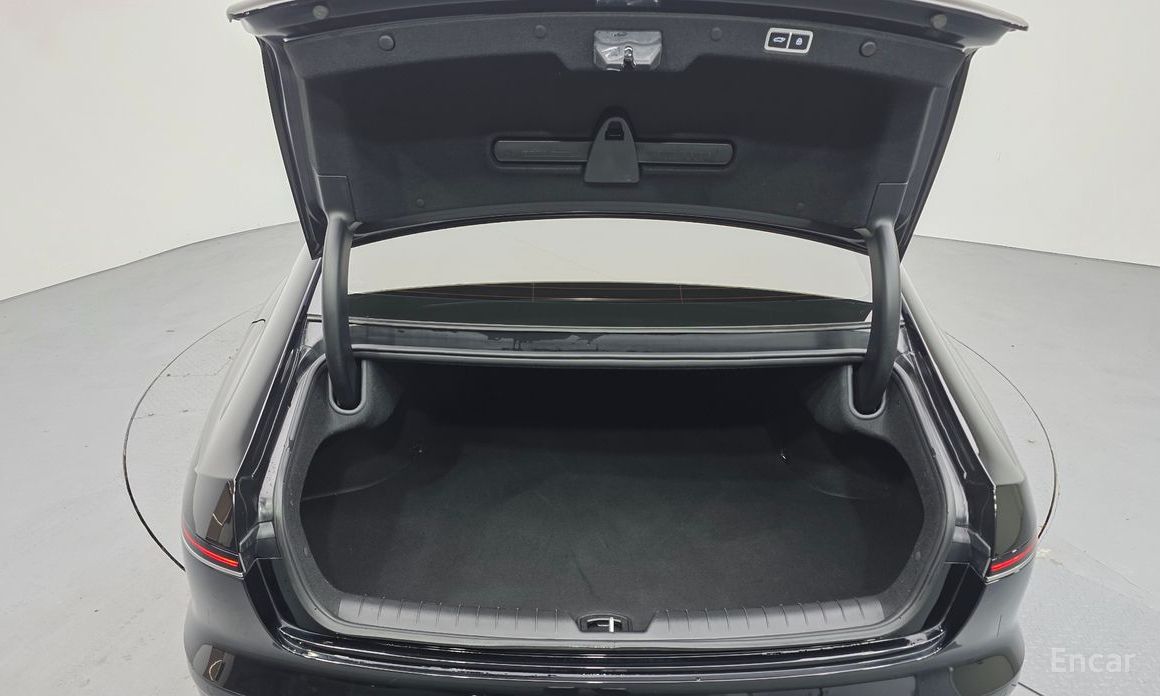 Grandeur Hybrid (GN7)Premium