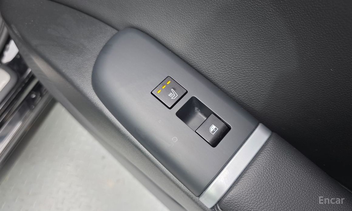 Grandeur Hybrid (GN7)Premium