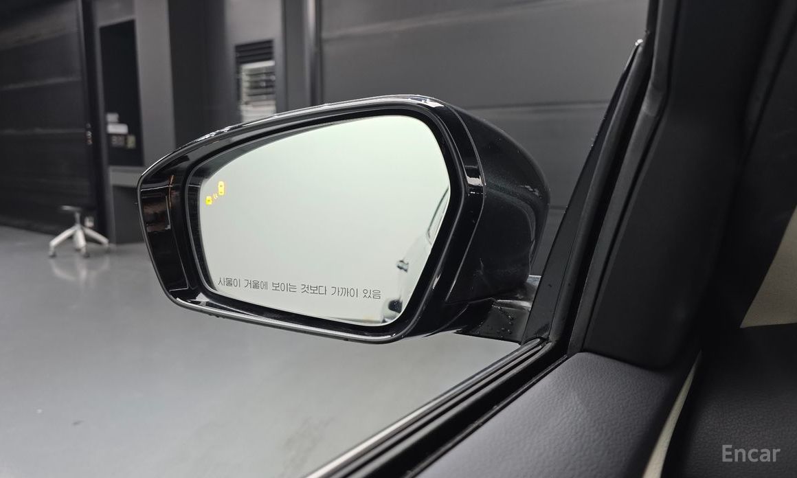 The New Grandeur IG HybridLe Blanc