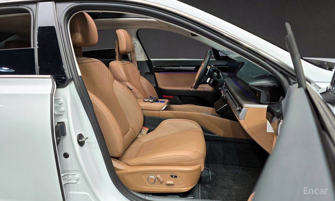 Grandeur Hybrid (GN7)Calligraphy