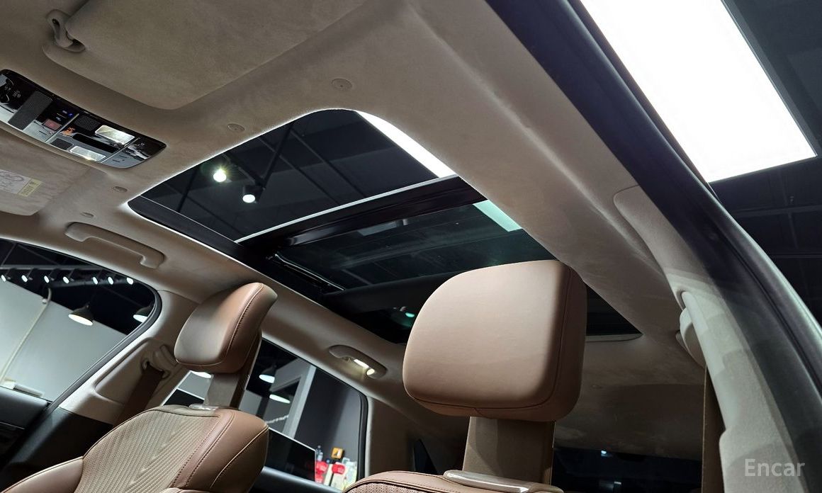 Grandeur Hybrid (GN7)Calligraphy