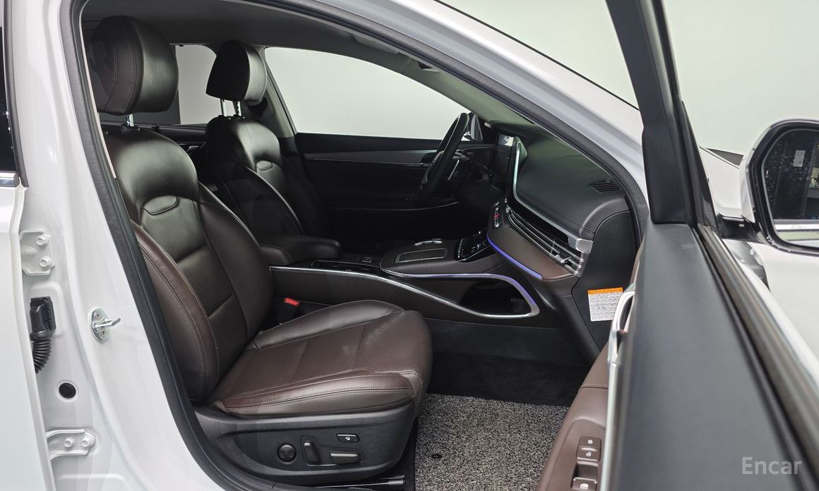 The New Grandeur IG HybridExclusive