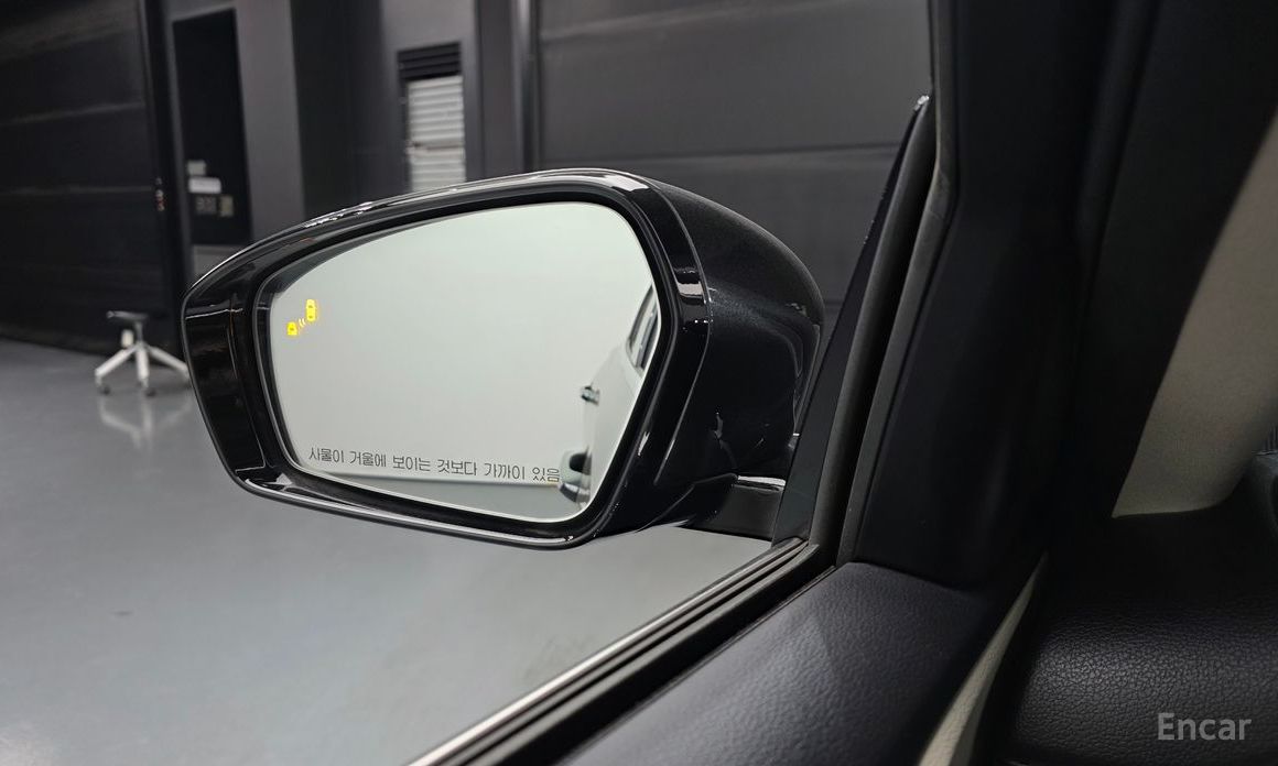 The New Grandeur IG HybridLe Blanc