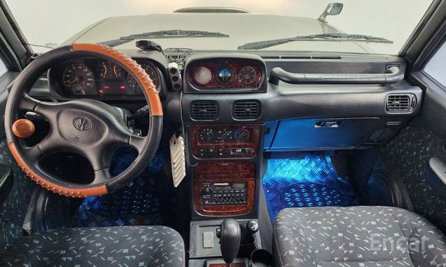 Galloper 29-seater V6 LPG