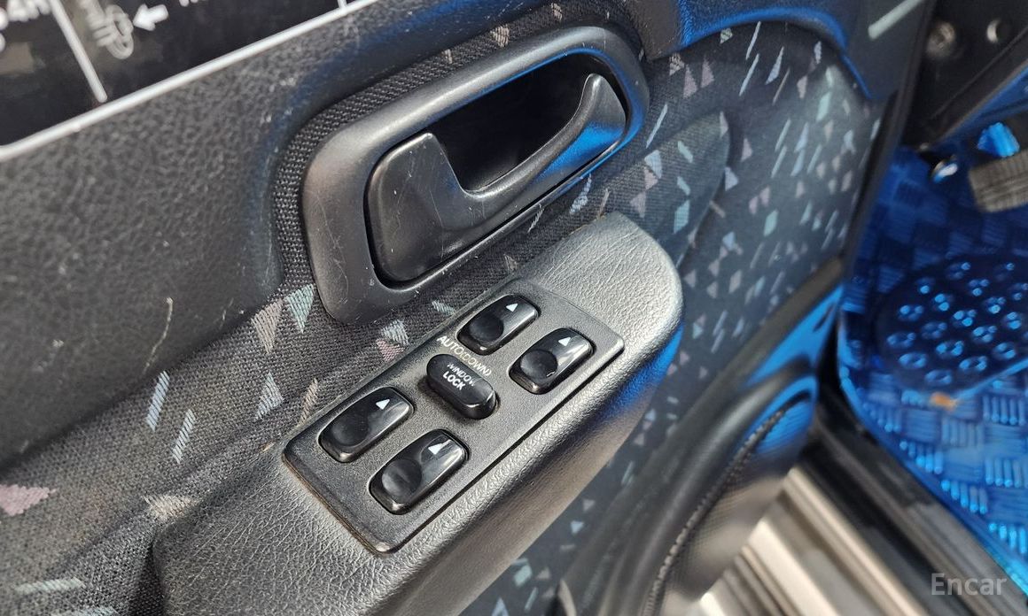 Galloper 29-seater V6 LPG