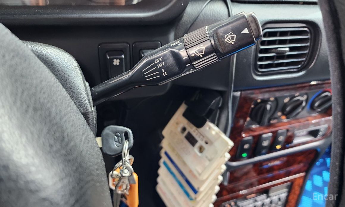 Galloper 29-seater V6 LPG