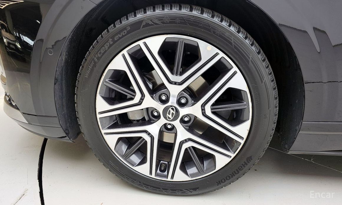 Grandeur Hybrid (GN7)Exclusive