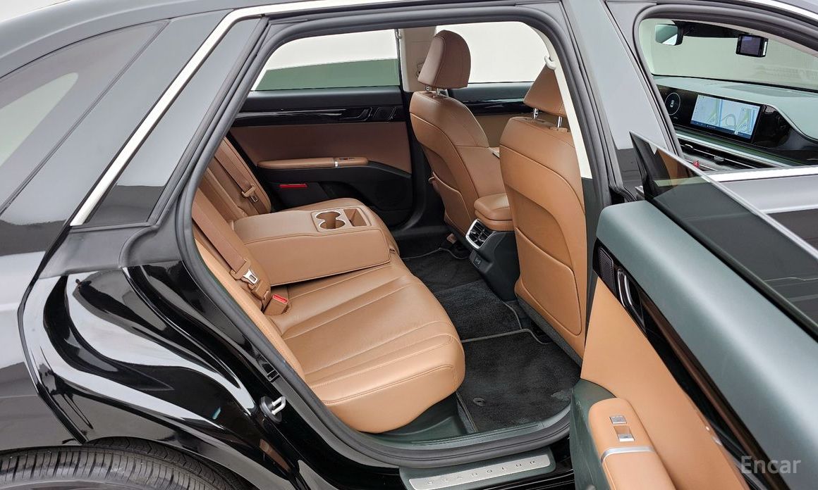 Grandeur Hybrid (GN7)Exclusive