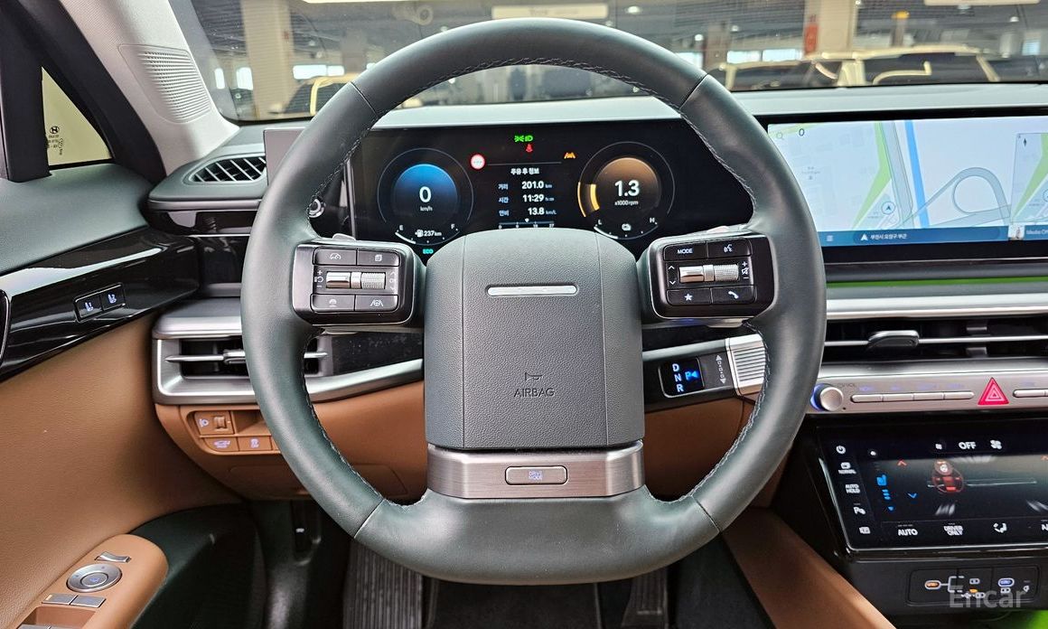 Grandeur Hybrid (GN7)Exclusive