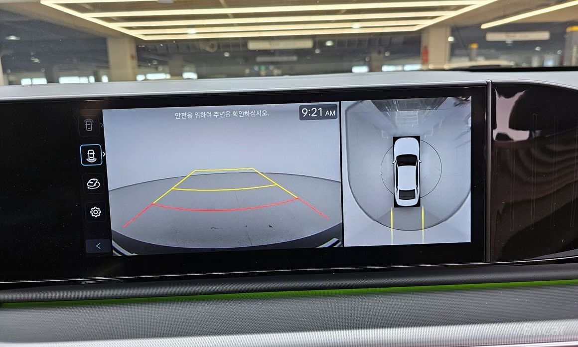 Grandeur Hybrid (GN7)Exclusive