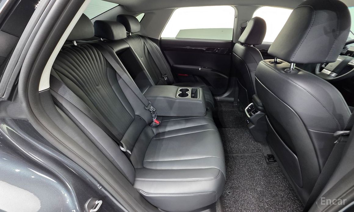 Grandeur Hybrid (GN7)Exclusive