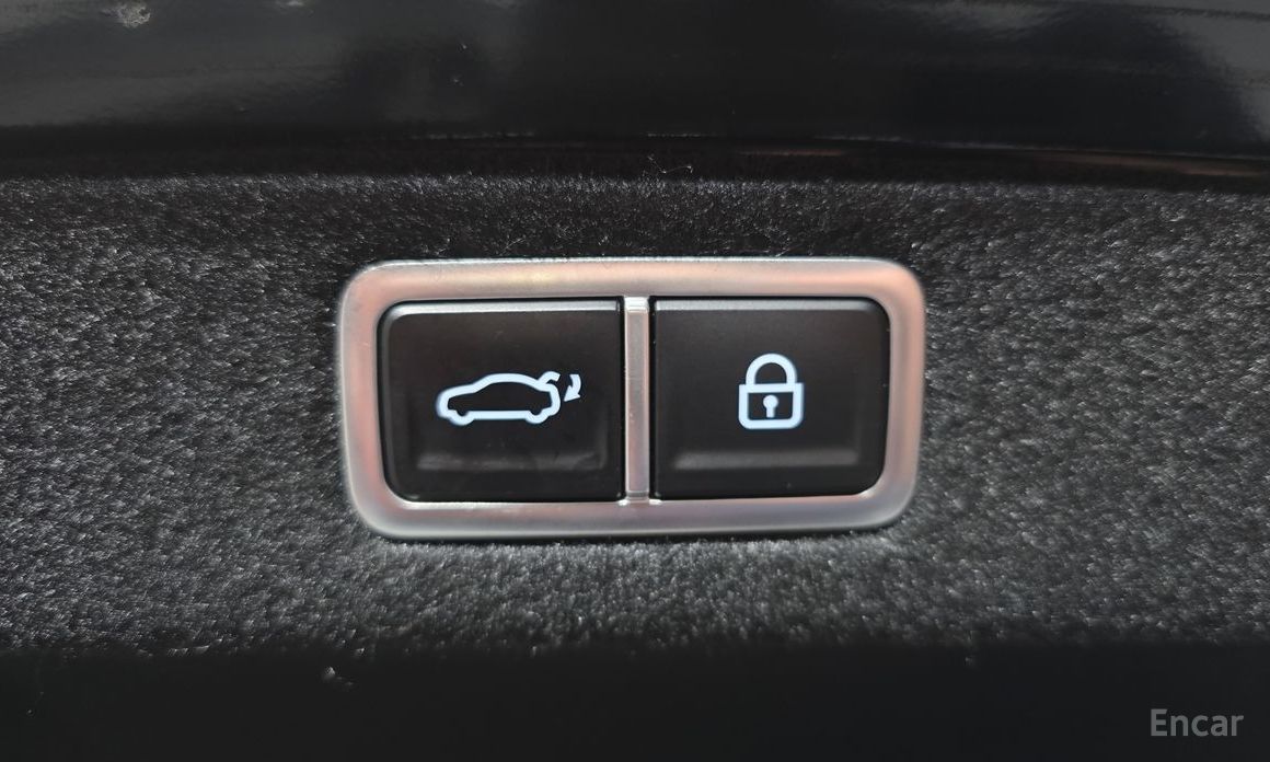 Grandeur Hybrid (GN7)Exclusive