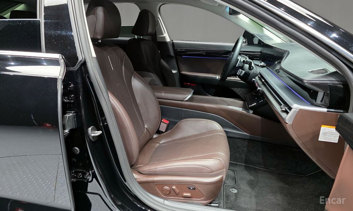 Grandeur Hybrid (GN7)Exclusive