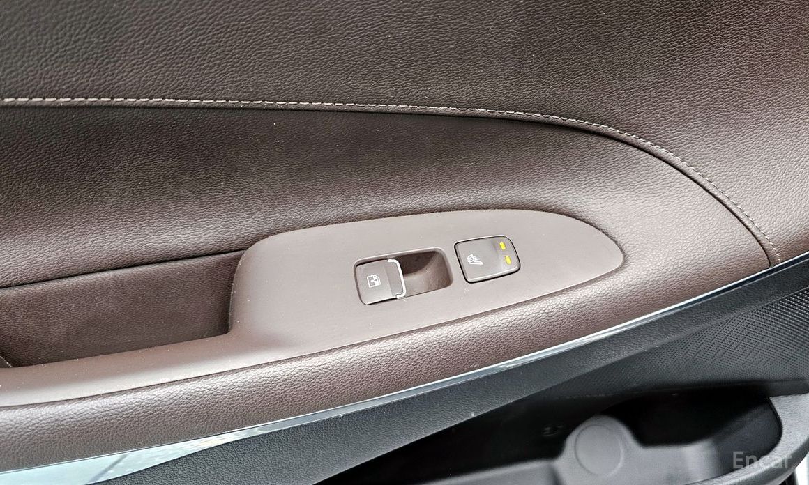 The New Grandeur IG HybridExclusive