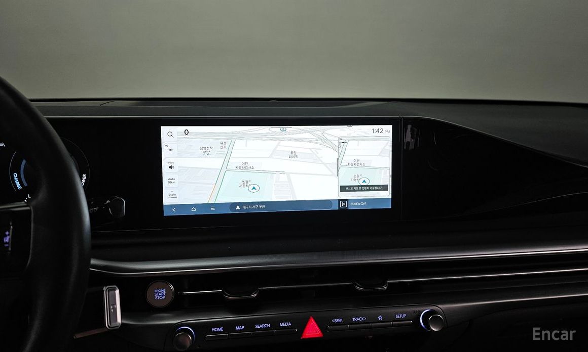 Grandeur Hybrid (GN7)Premium