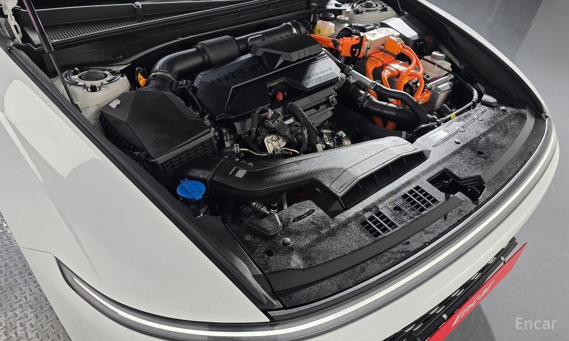 Grandeur Hybrid (GN7)Premium