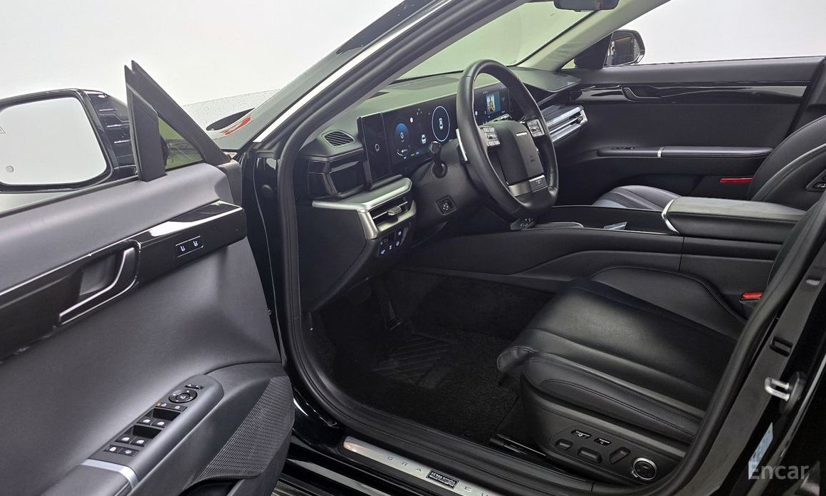 Grandeur Hybrid (GN7)Exclusive