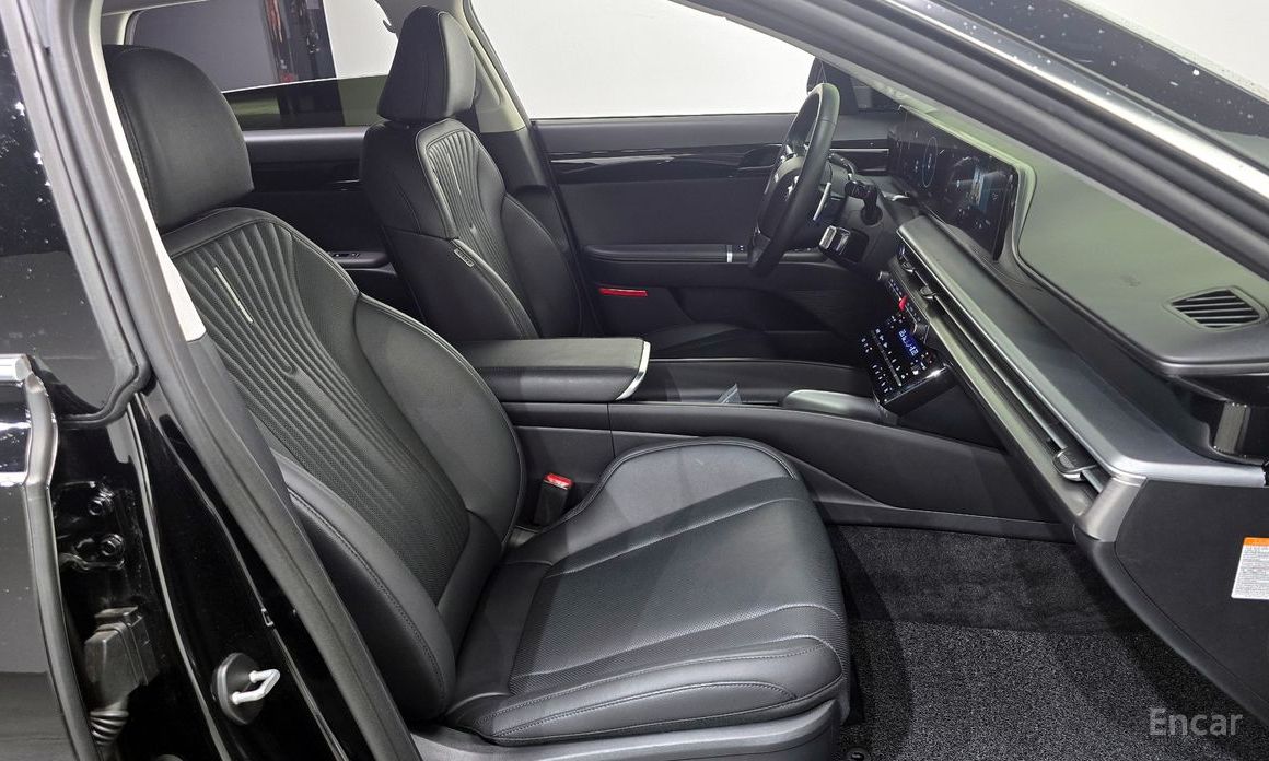 Grandeur Hybrid (GN7)Exclusive