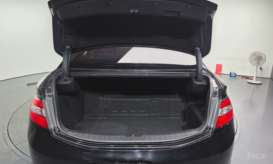 Grandeur HG HybridPremium