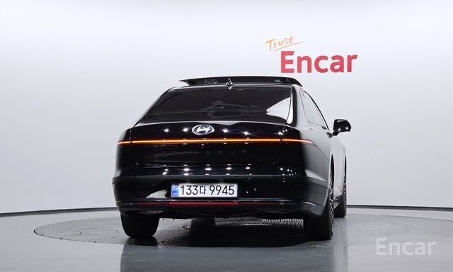 Grandeur Hybrid (GN7)Calligraphy