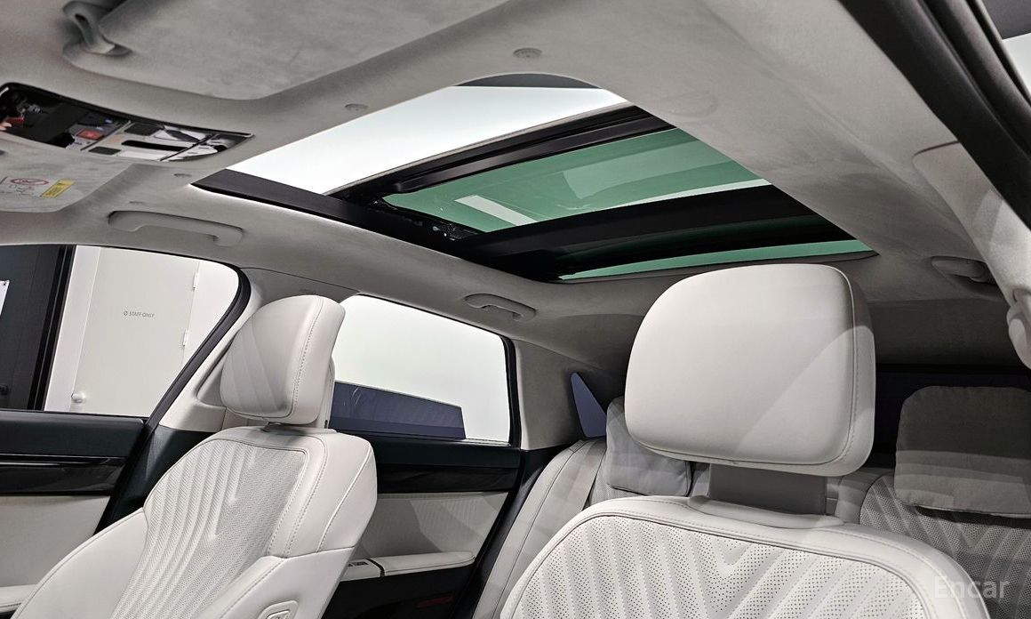 Grandeur Hybrid (GN7)Calligraphy