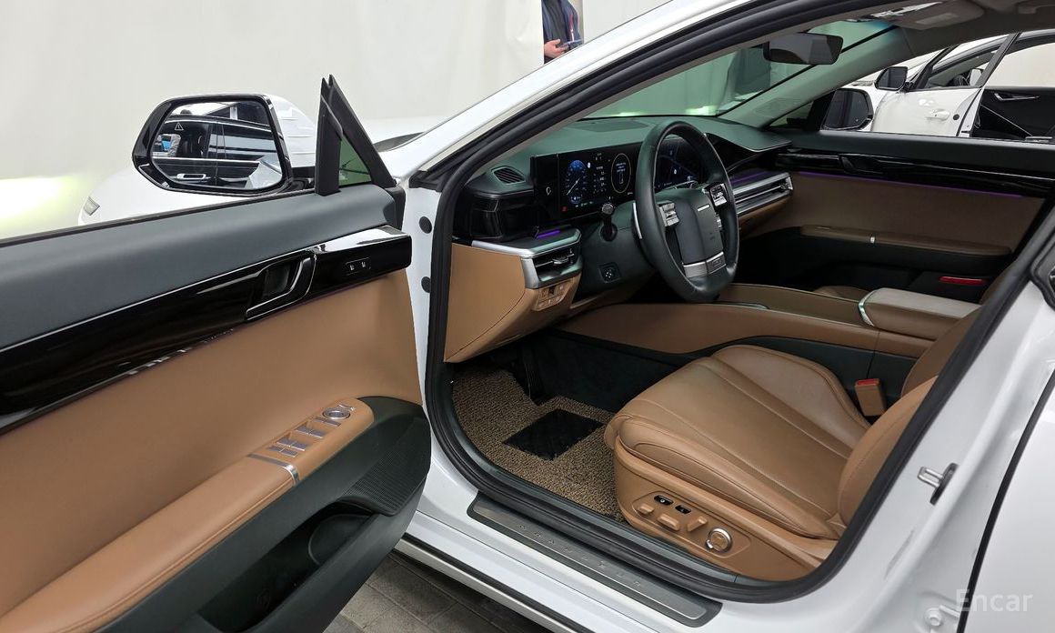 Grandeur Hybrid (GN7)Exclusive