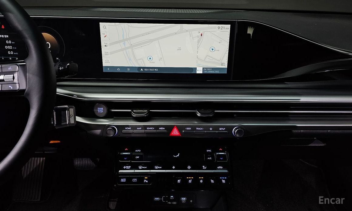 Grandeur Hybrid (GN7)Premium