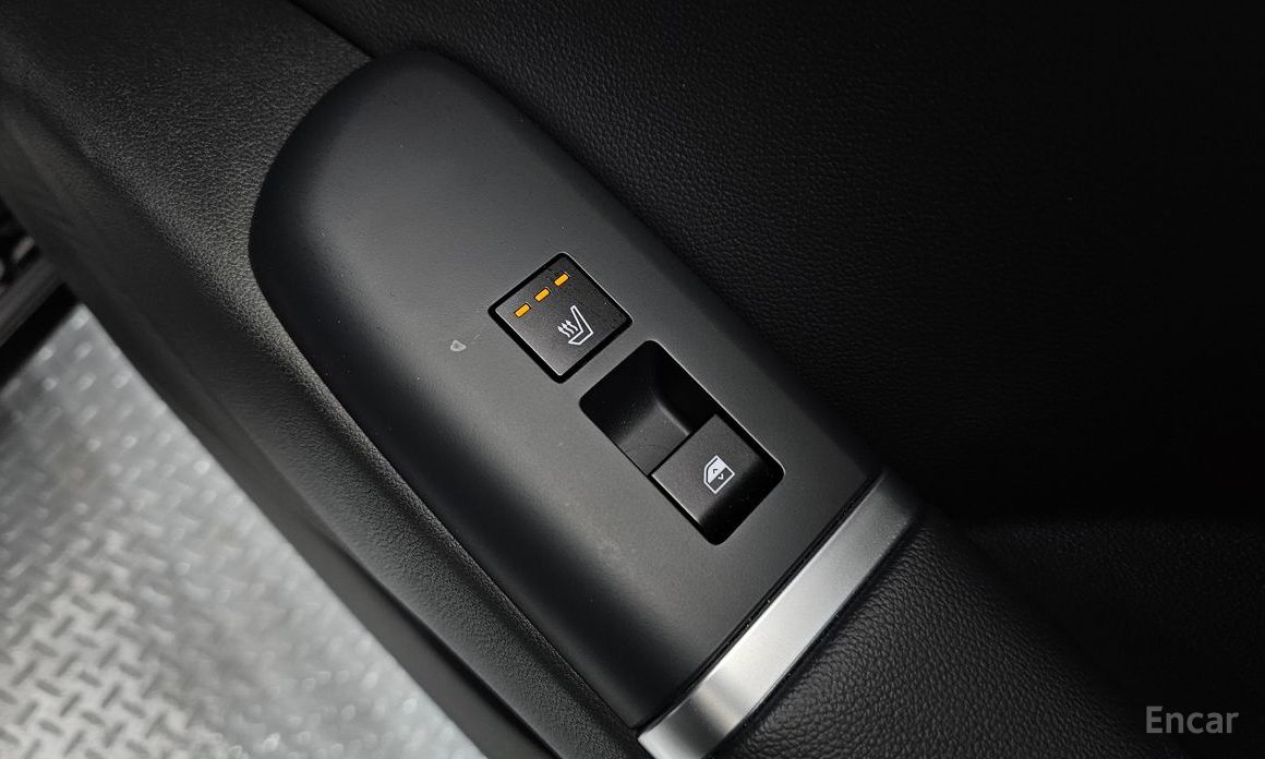 Grandeur Hybrid (GN7)Premium