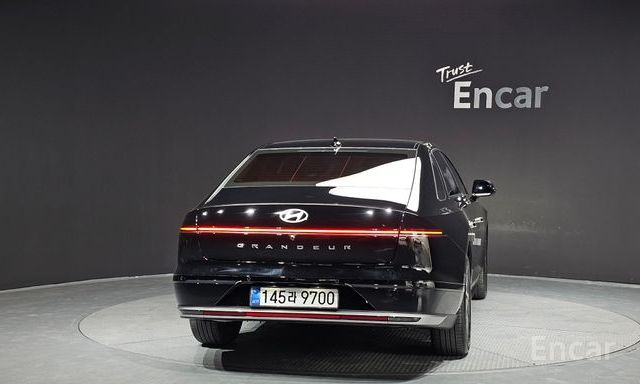 Grandeur Hybrid (GN7)Premium