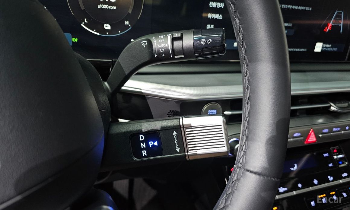 Grandeur Hybrid (GN7)Premium