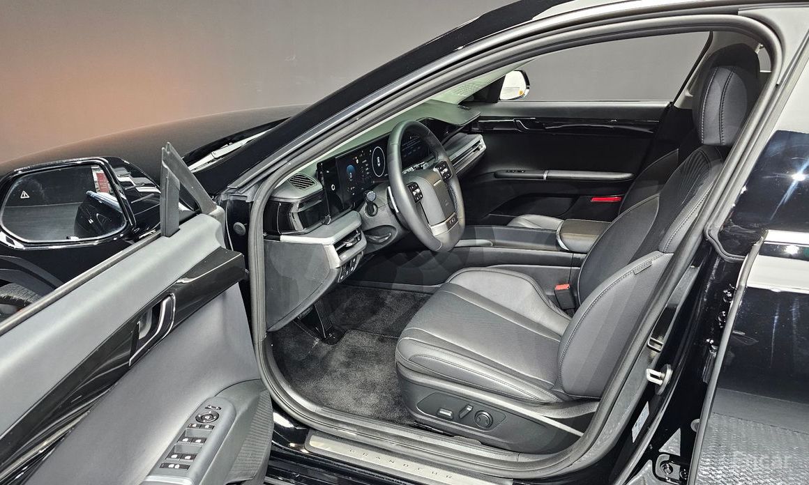 Grandeur Hybrid (GN7)Premium