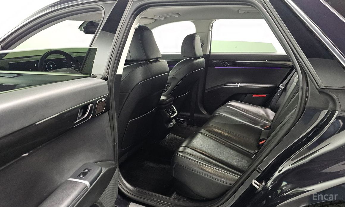 Grandeur Hybrid (GN7)Exclusive