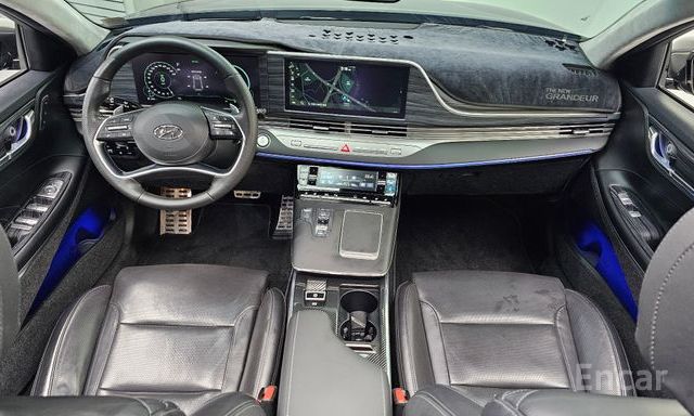 The New Grandeur IG HybridCalligraphy