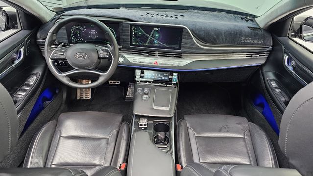 The New Grandeur IG HybridCalligraphy